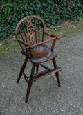 Antieke Wheelback Kinderstoel