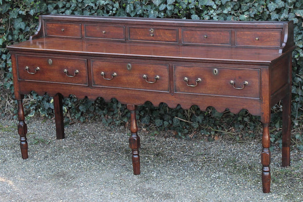 Antieke Dresser