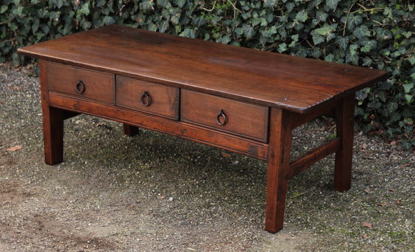 Antieke Spaanse Salontafel